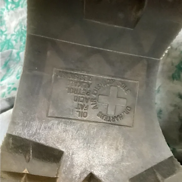 Dr. Martens White Leather Lace-Up Jadon Boots 6 - Picture 13 of 15